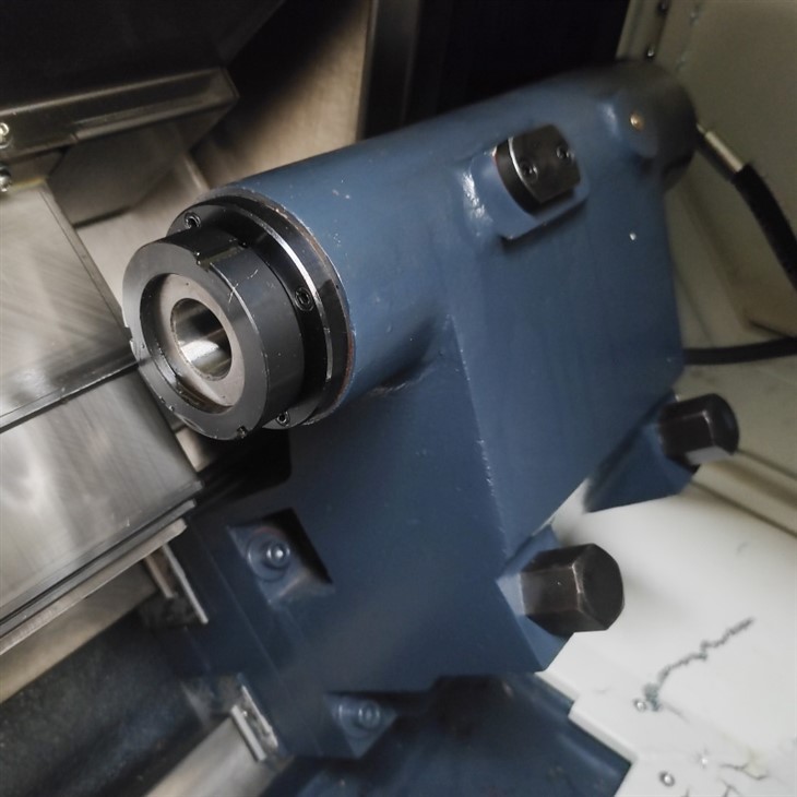 Precision CNC Lathe